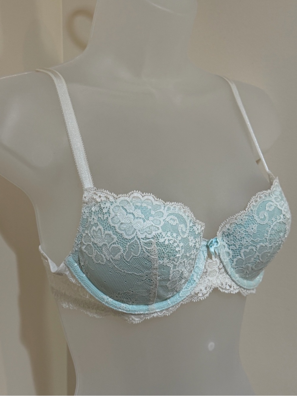 NEW VICTORIA SECRET DREAM ANGELS LINED DEMI BRA SIZE 34B IN WHITE AND BLUE - Picture 6 of 14
